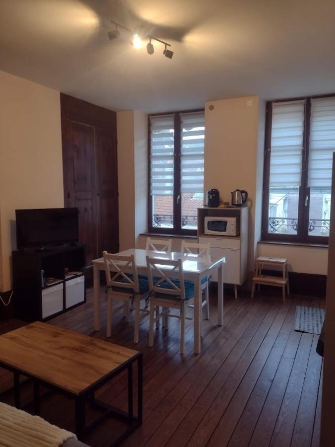 Appartement 2Eme Etage Proche Des Thermes Bourbonne les Bains Bagian luar foto